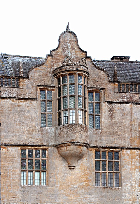 9 Montacute House